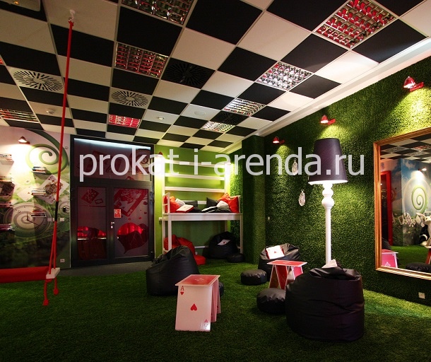 аренда искусственного газона для декораций в москве